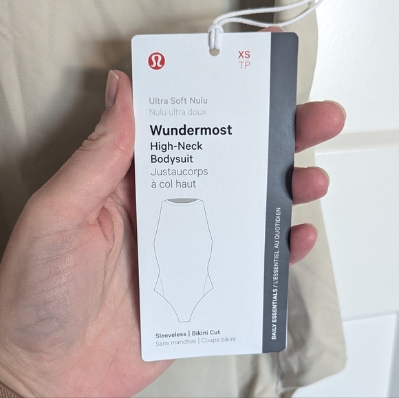 Lululemon NWT Wundermost Nulu High Neck Sleeveless Bodysuit - Mojave Tan sz XS - Picture 3 of 6